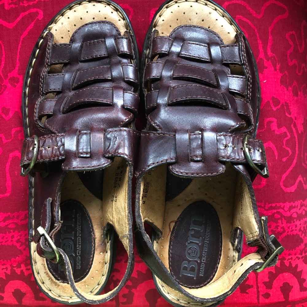 Classic BØRN Fisherman’s Sandals/worn twice/8M